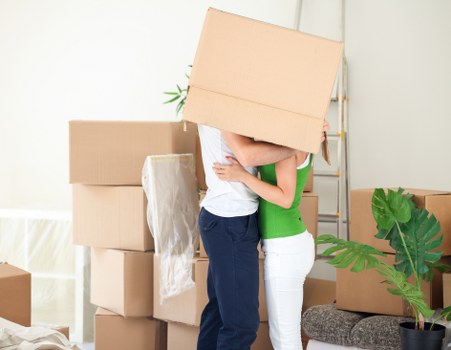 Packing and removals support for a flat move in Catford